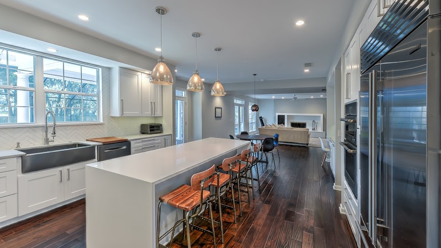 HW Contracting and Roofing