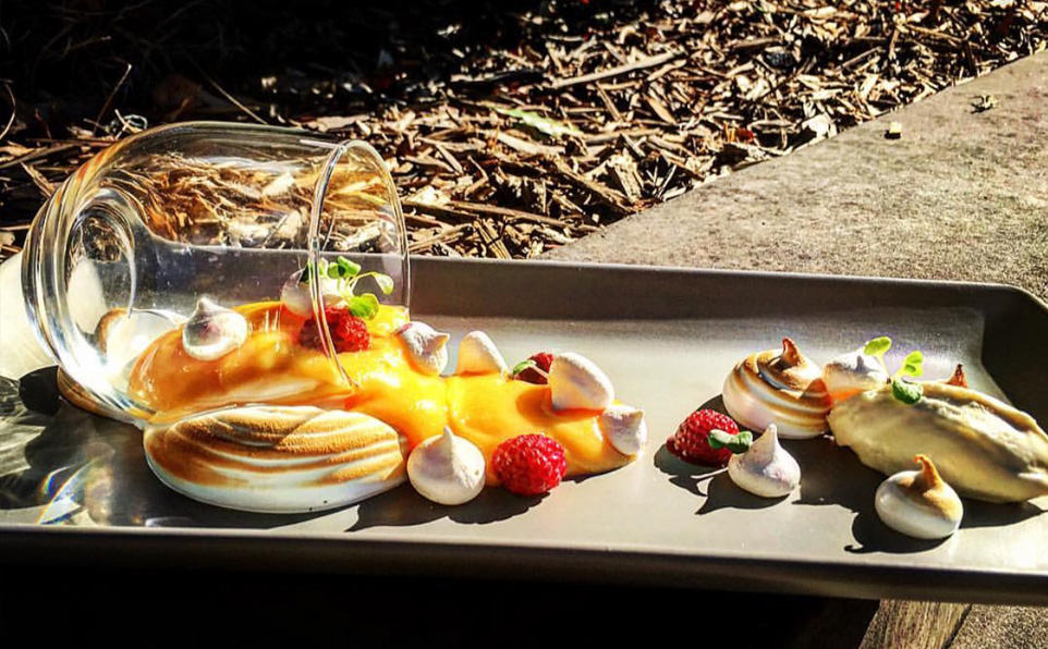 Harringtons Bar + Grill